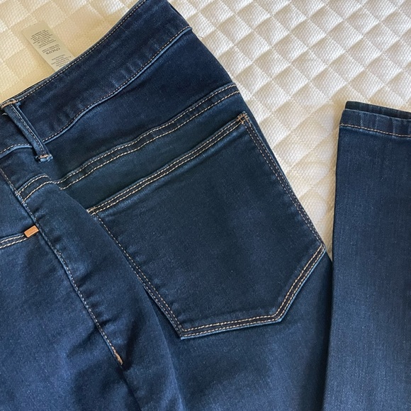 Chico’s Platinum Jegging - Picture 4 of 9